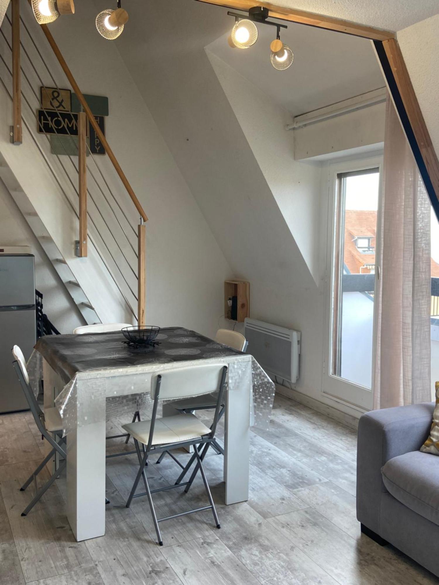 Duplex A 150 Metres De La Mer Apartment Villers-sur-Mer Bagian luar foto